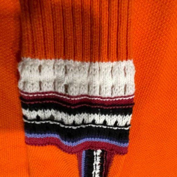 AmelieBoutik Comfy Orange Top with Sleeves Design - Women - XL - Picture 7 of 16